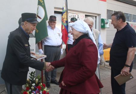 Slovesnost ob15. obletnici  Notranjskega domoljubnega društva General Maister Unec 45 Foto Ljubo Vukelič